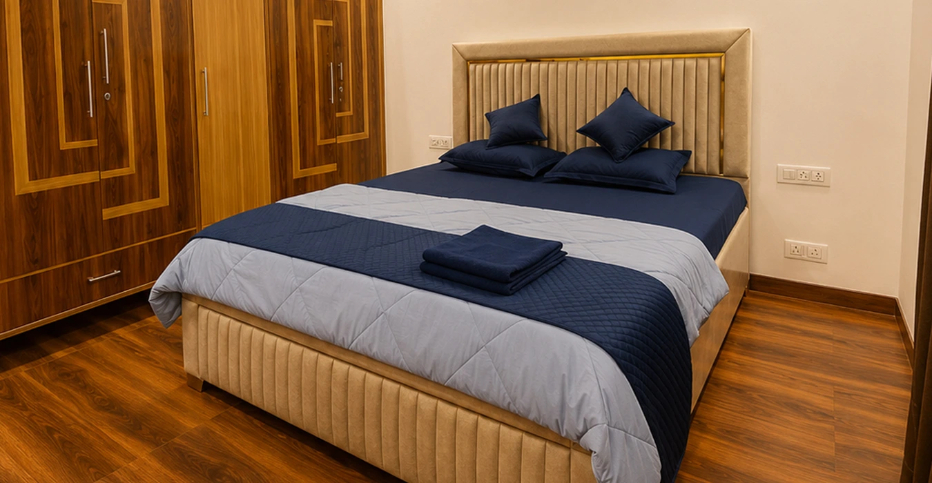 Aerocity Luxury - 3BHK